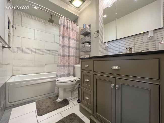 Foto del edificio - 2949 Shore Pkwy