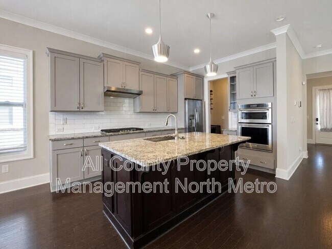 Foto del edificio - 2202 Haventree Ct