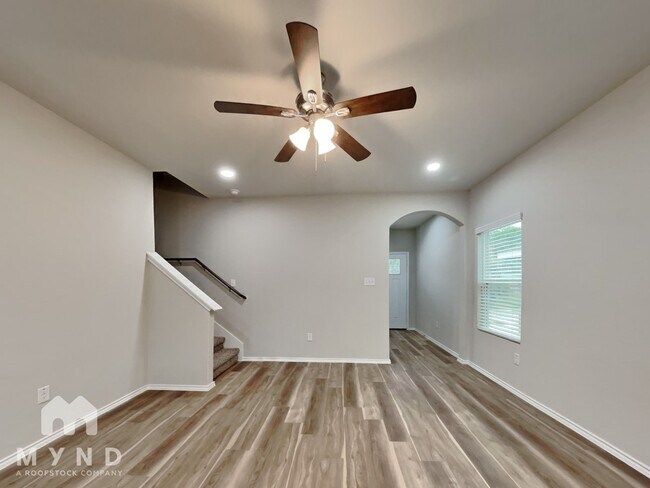 Foto del edificio - 1234 Shadwell Dr
