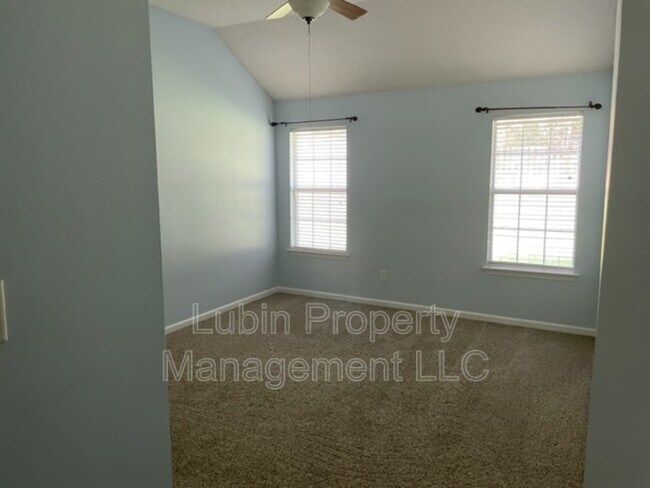 Foto del edificio - 3752 Richbrook Dr