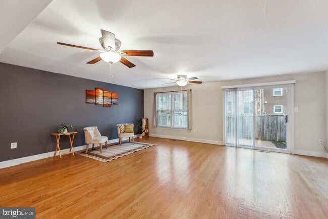 Building Photo - 8112 Rhodell Ln