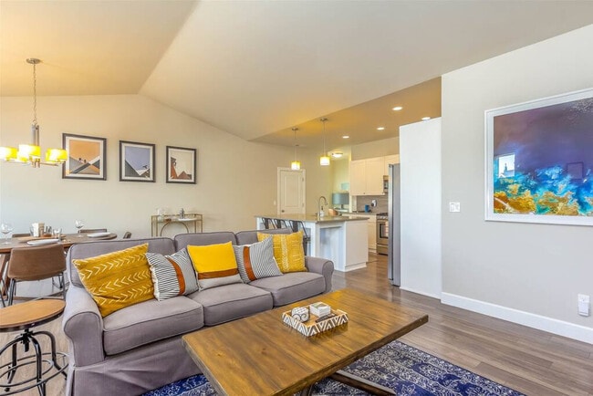 Building Photo - 20379 Sonata Way