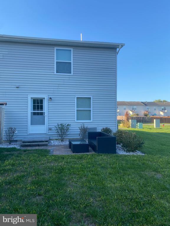 Foto del edificio - 208 Hackberry Dr