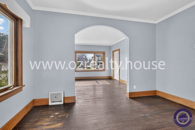 Building Photo - 920 Wright Ave