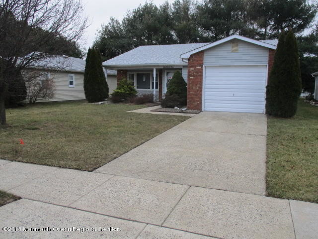 Primary Photo - 123 Lionshead Blvd