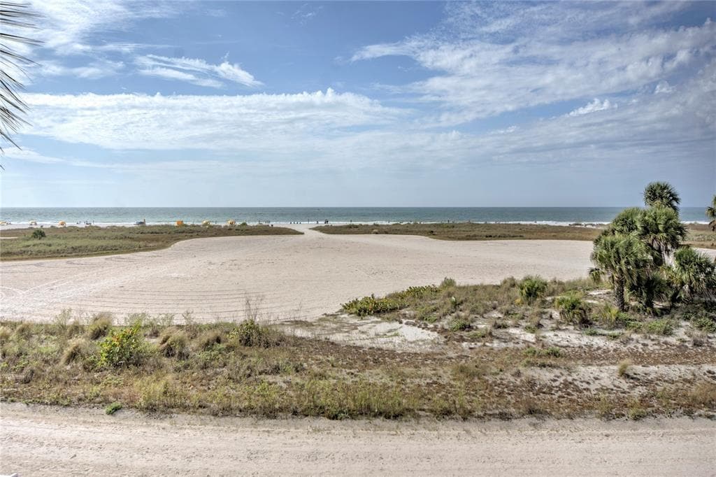 Primary Photo - 11000 Gulf Blvd