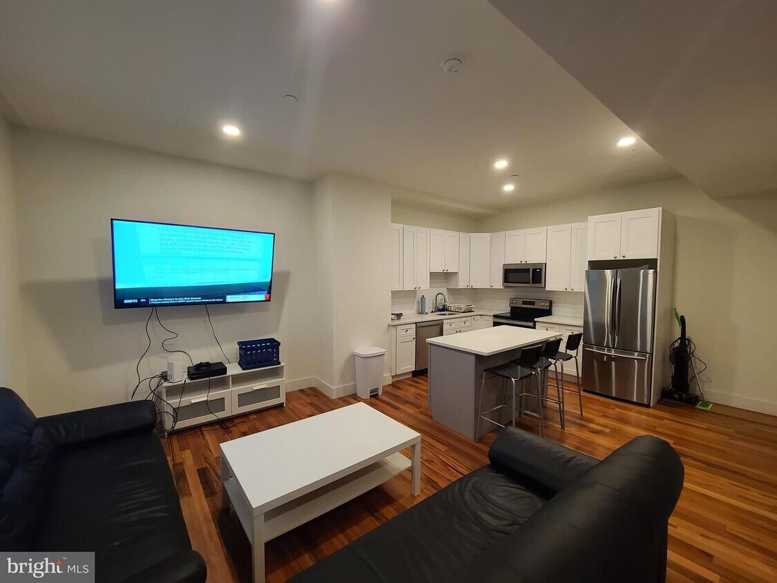 150 Bridgeton Pike Unit B, Mantua Township, NJ 08051 Apartment for