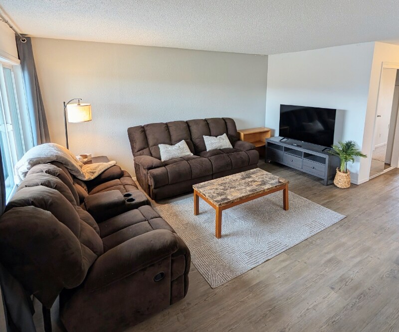 Primary Photo - 1009 W 30th Ave