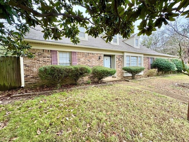 Photo - 2664 Richwood St House