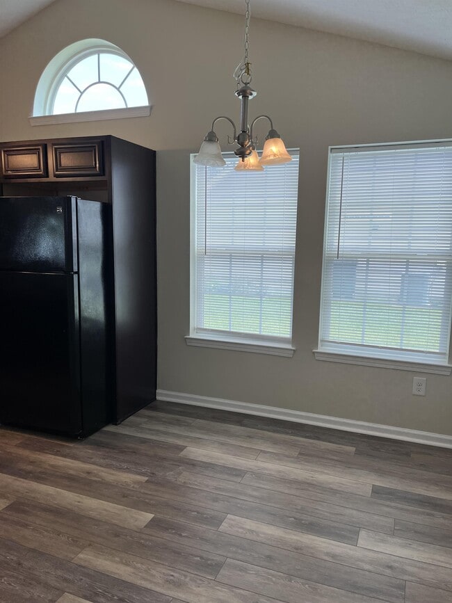 Photo - 229 Encore Cir House