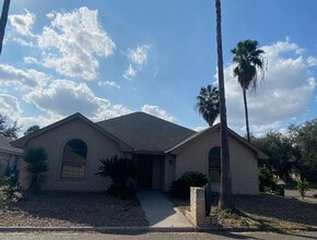 Building Photo - 1601 Debby Ln
