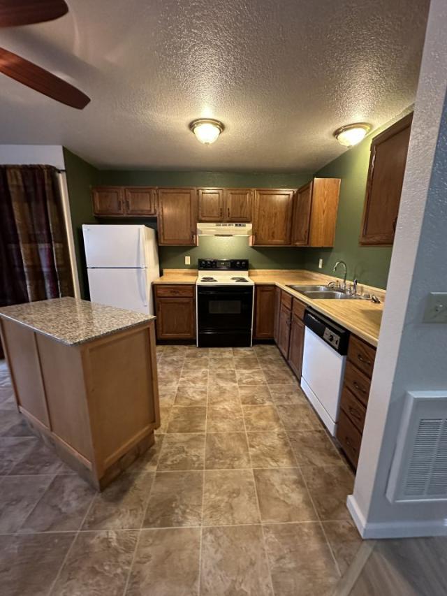Foto del edificio - 2 bedroom in Billings MT 59105