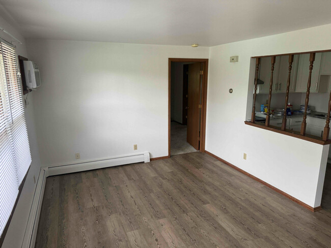 Building Photo - 2176 Carstensen Ln