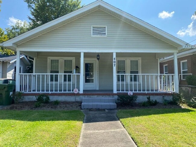 Building Photo - Cargo District home located within walking distance of Downtown Wilmington