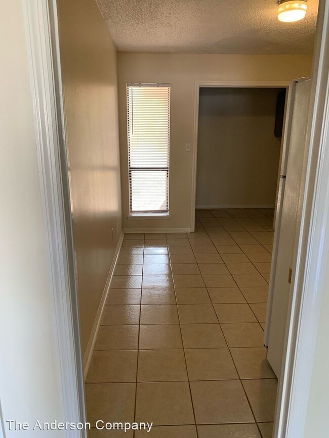 Building Photo - 2 br, 2 bath House - 163-A Pelham Dr.