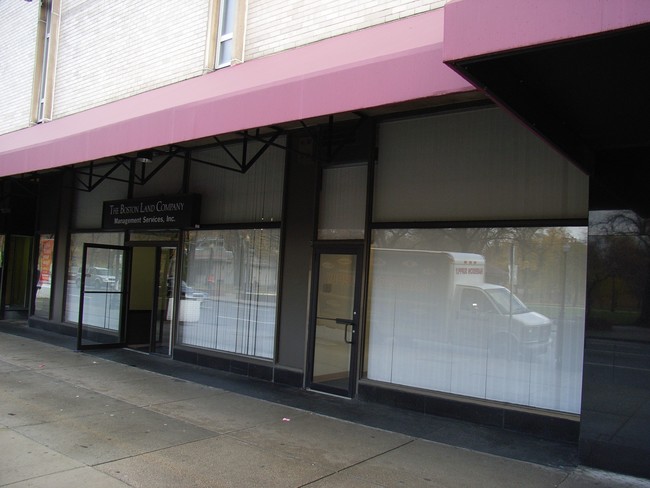 Building Photo - Tremont on the Common