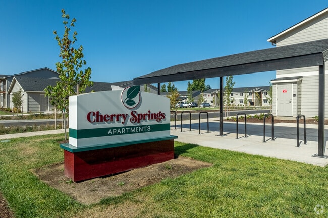 Building Photo - Cherry Springs