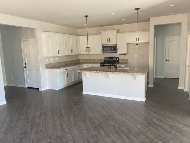 Foto del edificio - 3935 Hazy Swale Way