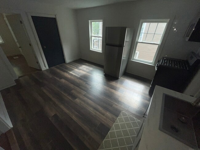 Foto del edificio - 212 Newhall St