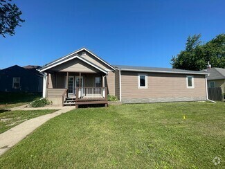 Building Photo - 304 N 11th Ave