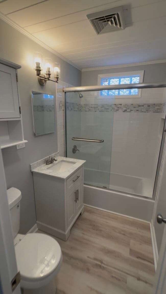 Building Photo - 603 41st Ave S