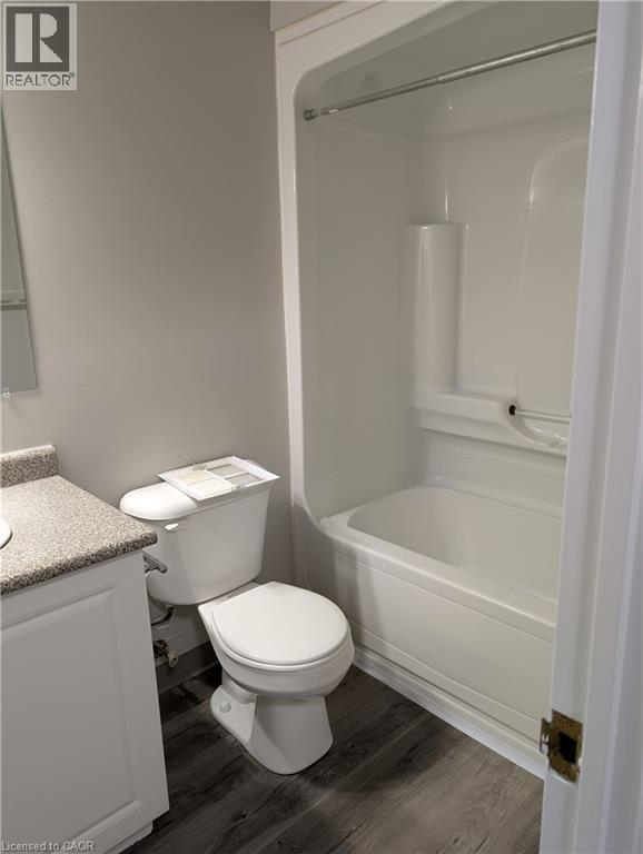 Building Photo - 736 Old Albert St