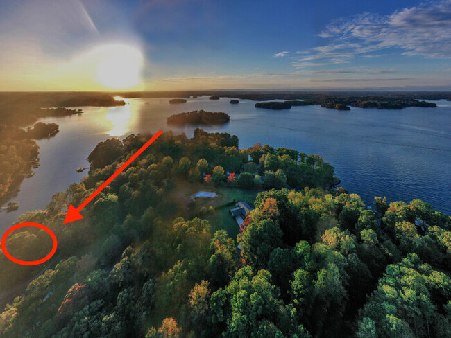 Foto del edificio - Clemson Lake House: Game Room & Dock