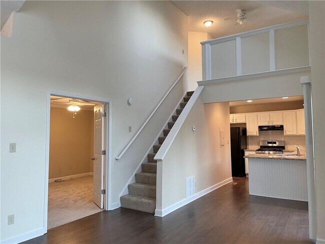 Building Photo - 2675 Windy Hill Place SE Unit D