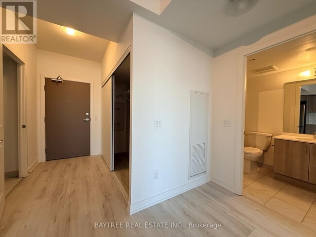 Building Photo - 1010 Sandy Beach Rd