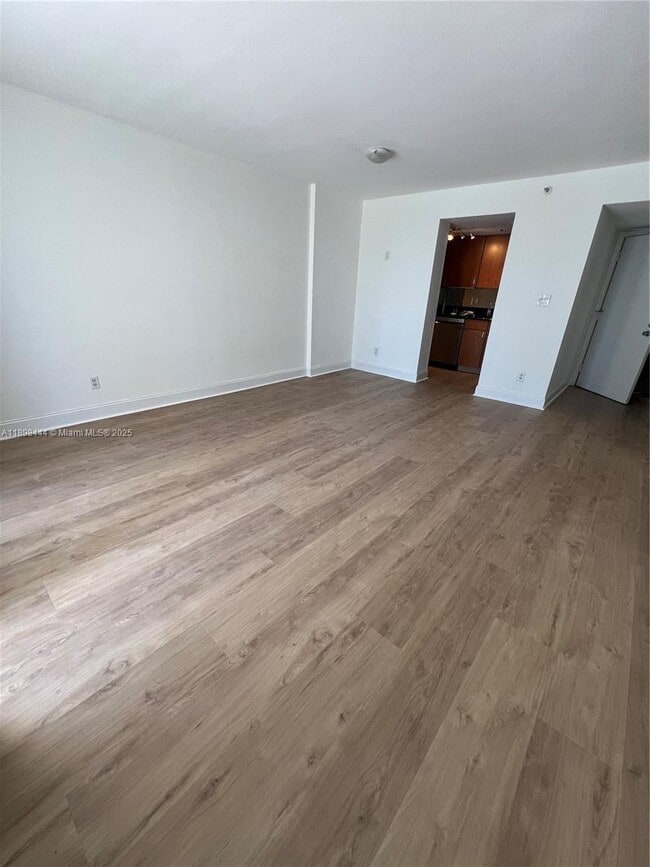 Building Photo - 770 Claughton Island Dr