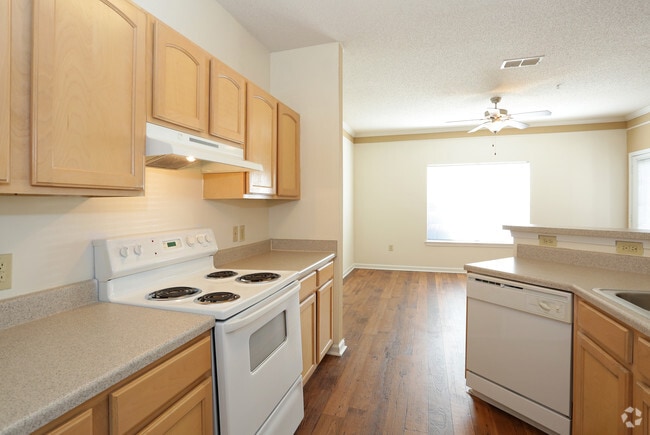 Interior Photo - Peachtree Landing