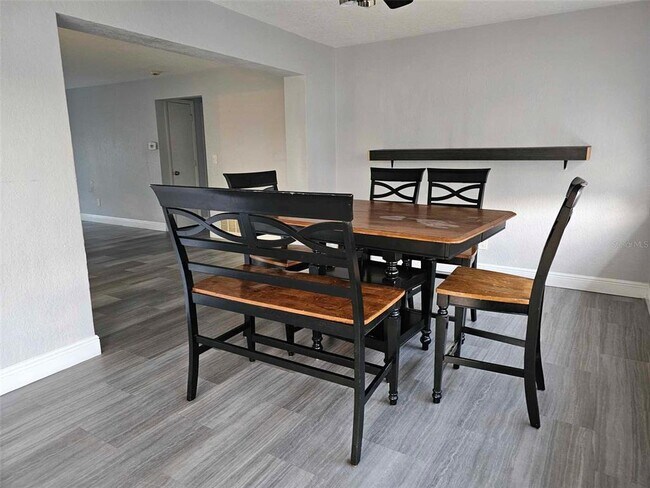 Foto del edificio - 2215 Morningside Dr