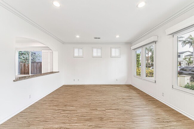 Building Photo - 119 Granada Ave