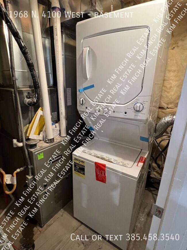 Foto del edificio - 1968 N 4100 W