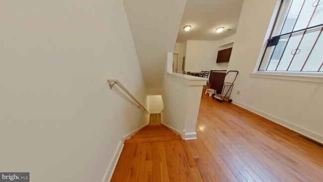 Foto del edificio - 1503 W Seybert St