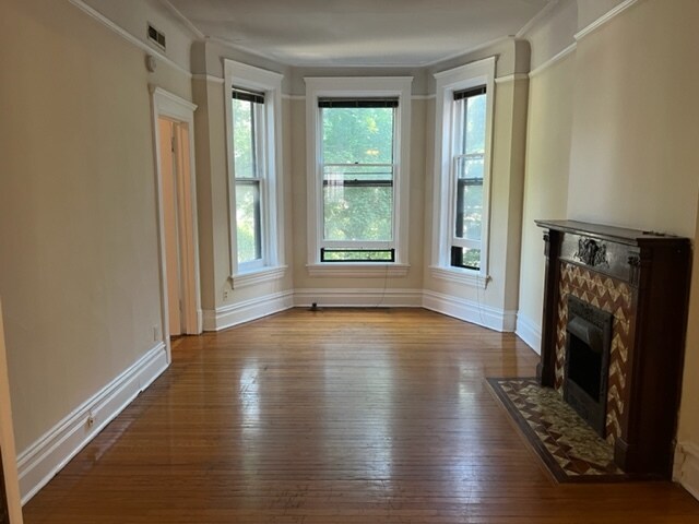 Foto del edificio - 909 W Newport Ave