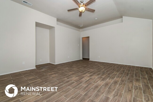 Foto del edificio - 1501 Kelly Ln