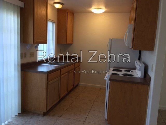 Foto del edificio - 2935 Willowbrook Dr