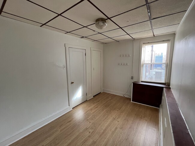 Building Photo - 7153 Torresdale Ave