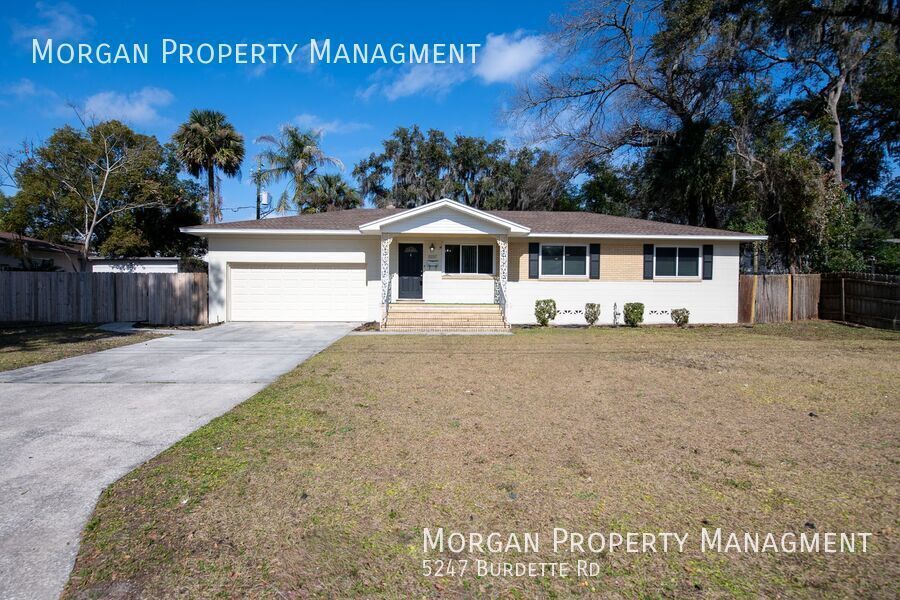 Primary Photo - Great Florida Home with Garage in the Hear...
