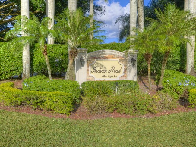Foto del edificio - 21074 Shady Vista Ln