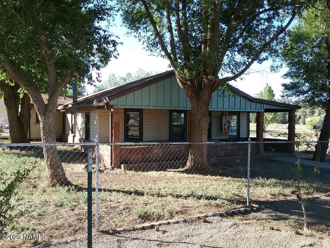 Foto principal - 9950 Doney Park Ln
