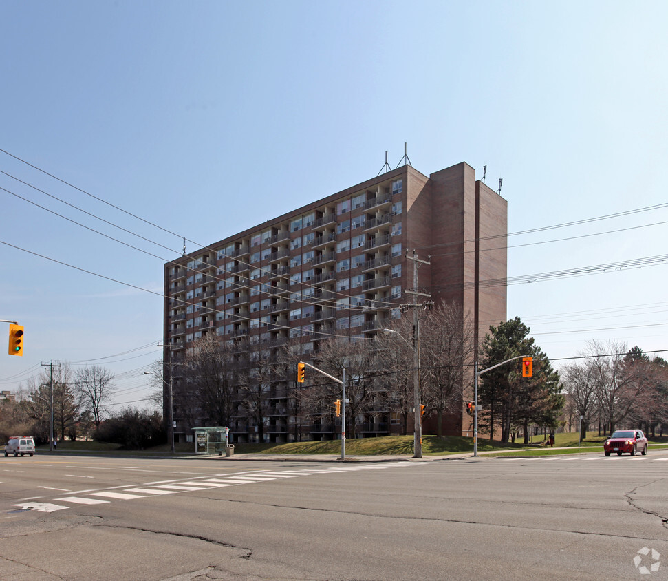 Photo du bâtiment - Cedarbrae Manor