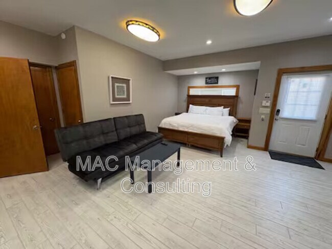 Foto del edificio - 335 N Peachtree Ave