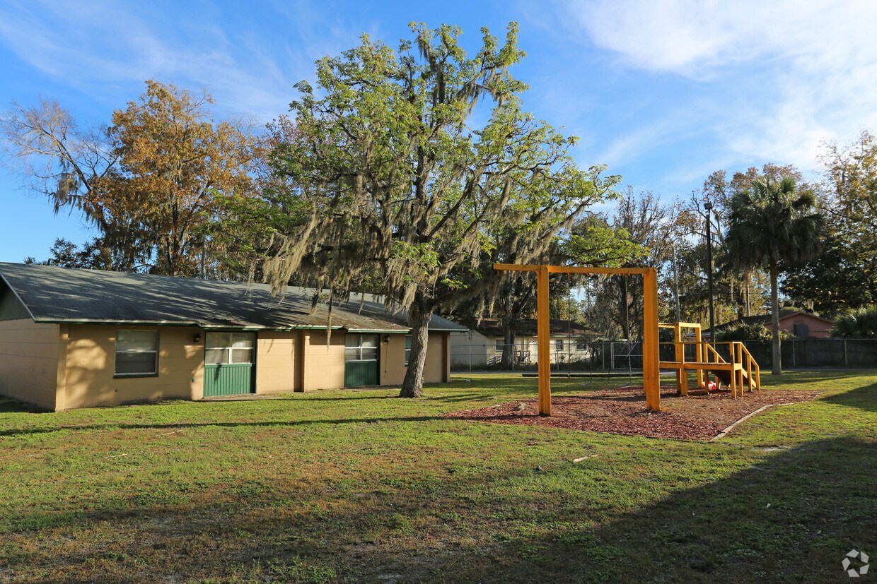 Julep Flats Apartments in Brooksville, FL