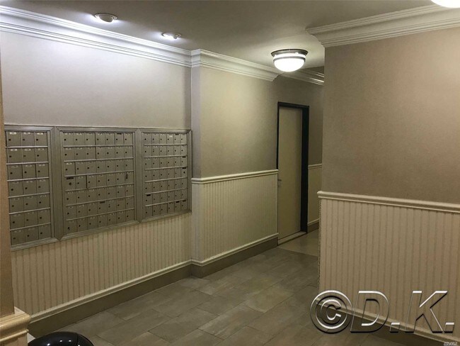 Foto del edificio - 465 Shore Rd