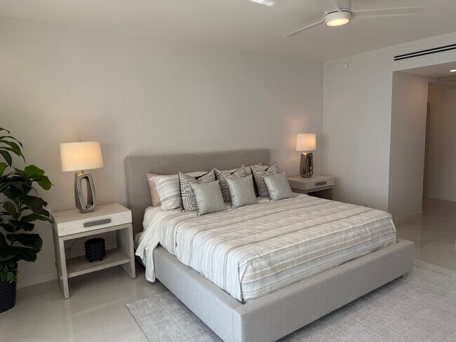 Foto del edificio - 3200 N Ocean Blvd