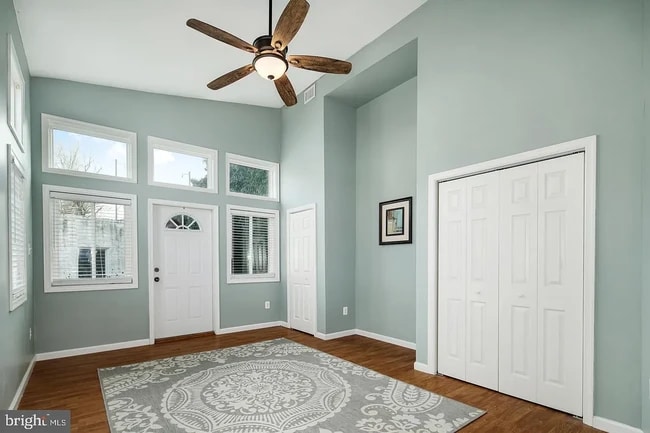 Building Photo - 7646 Ardleigh St