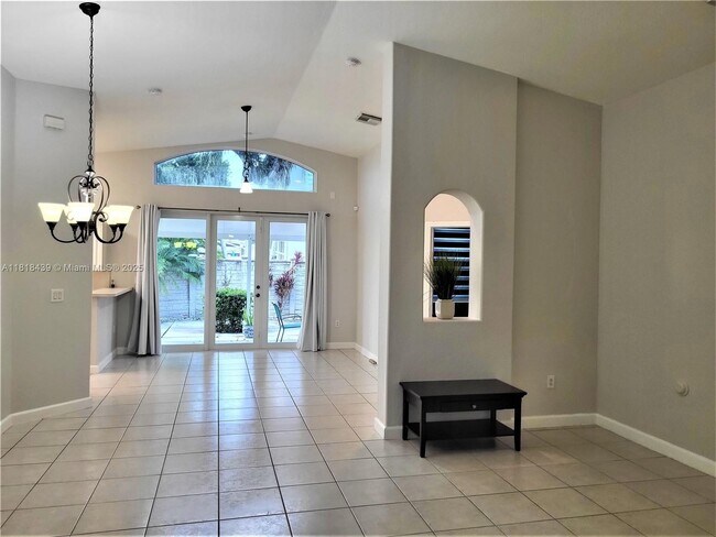 Foto del edificio - 15429 SW 25th Terrace