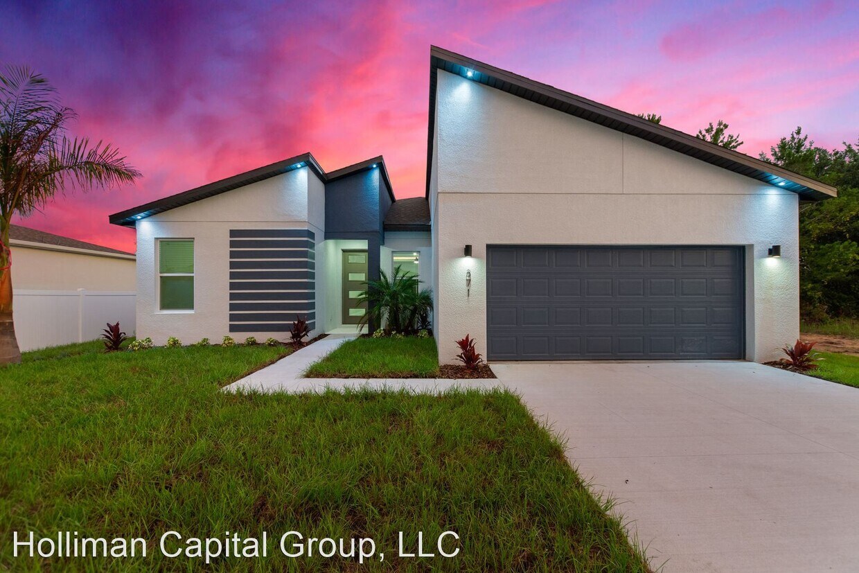 Primary Photo - 4 br, 2 bath House - 371 Camellia Court